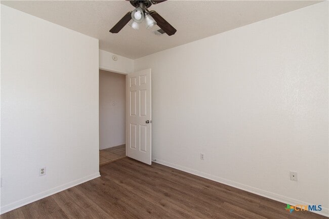 Building Photo - 5009 James Loop