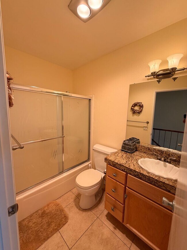 Building Photo - 223 E Surfside Dr