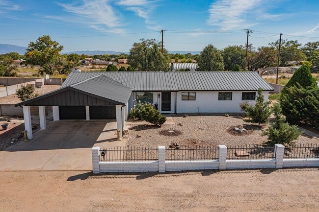 Building Photo - 4320 Blumenshine Cir SW