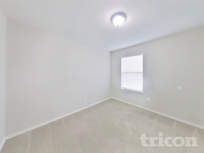 Building Photo - 13271 Cipresso Palco