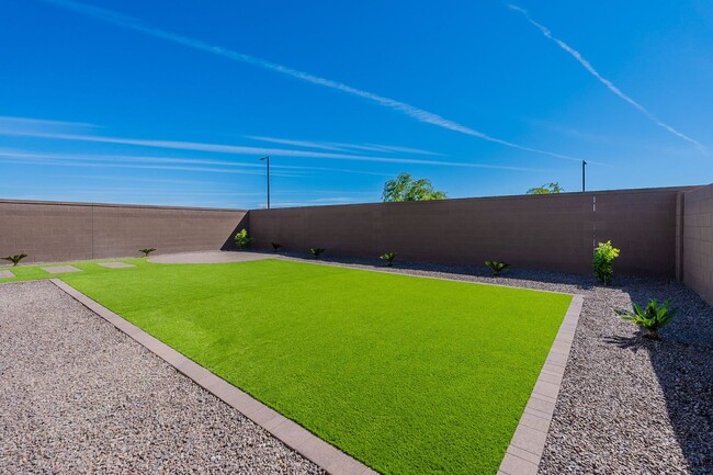 Building Photo - Luxury Living in McClellan Ranch: 4-Bedroo...