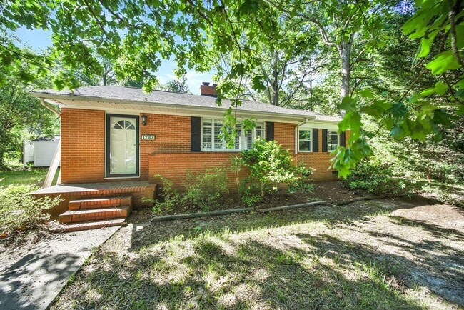 Primary Photo - Lovely 3 Bed 2 Bath Home in Monroe!
