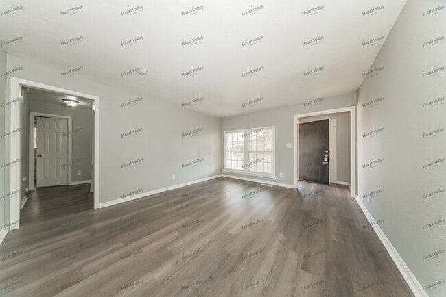 Building Photo - 3005 SW 54th St