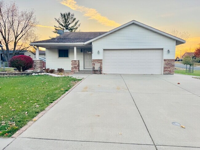 Building Photo - "Charming 4-Bedroom Home with Granite Elegance & Hardwood Warmth in Savage!"