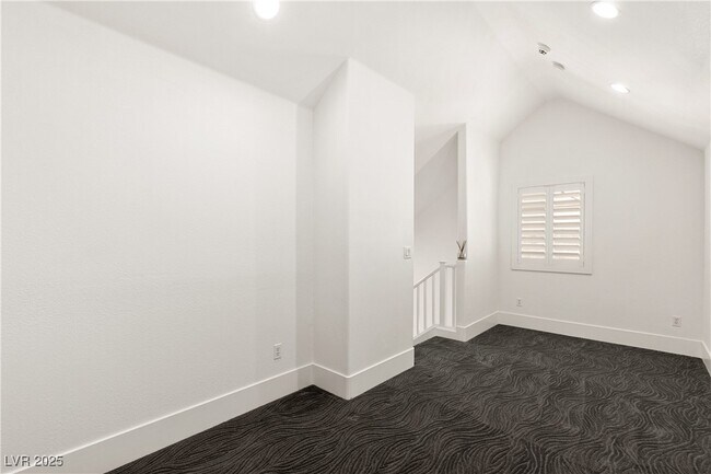 Building Photo - 9228 Whitekirk Pl