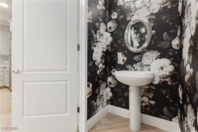 Building Photo - 2220 Village Walk Dr