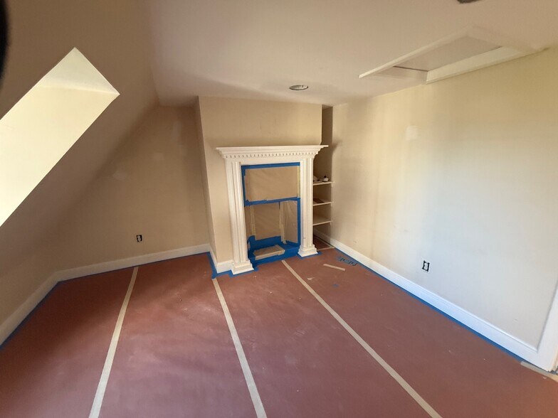 Building Photo - 5 Clarken Ct