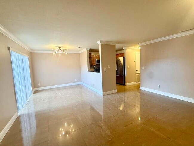 Building Photo - 2050 Oleander Blvd