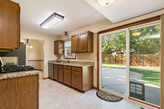 Building Photo - 764 Covington Cir
