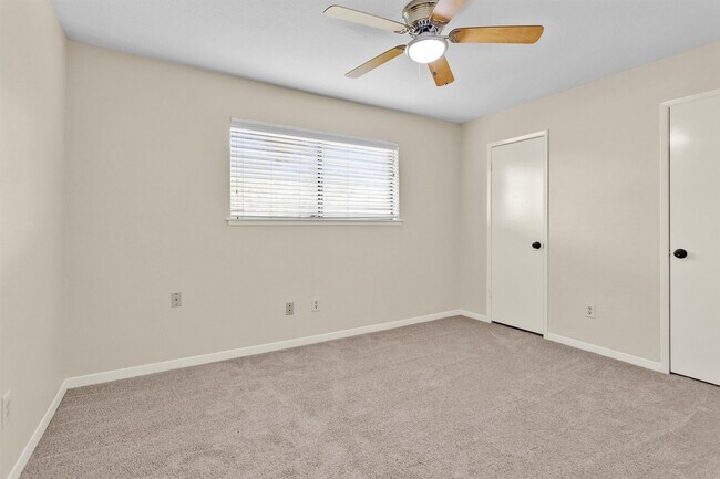 Building Photo - 3127 Wagon Trail Dr