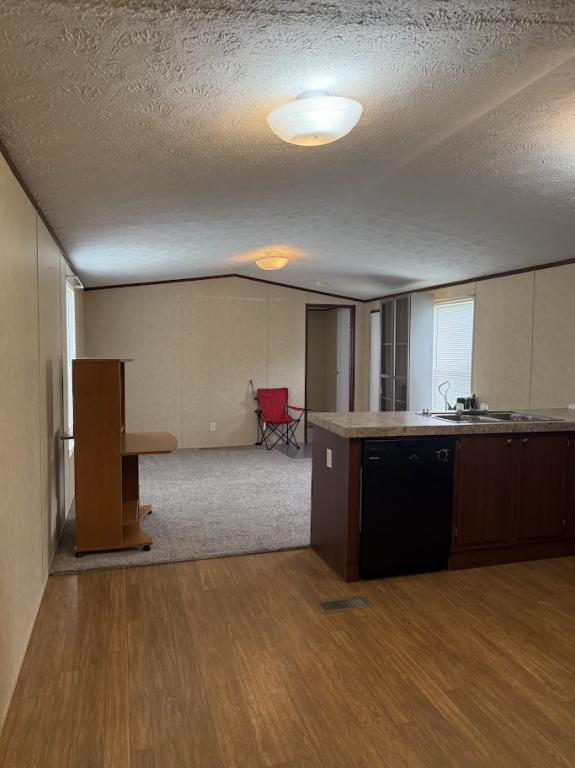 Building Photo - 208 Overland Trail