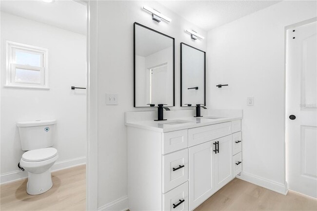 Building Photo - 1985 Japonica Rd