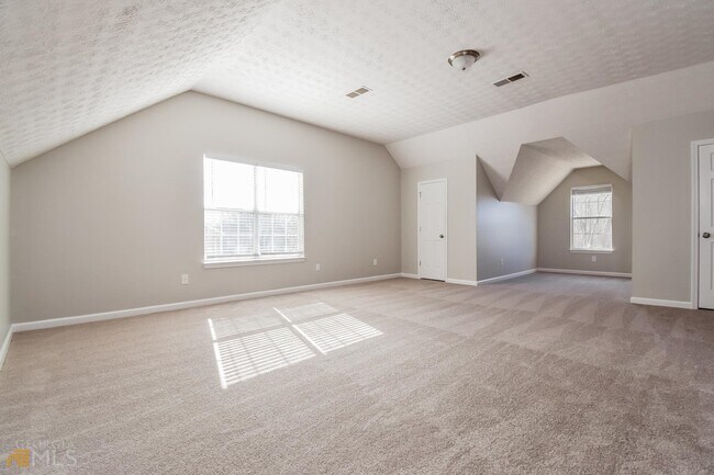Building Photo - 5494 Brinwick Dr
