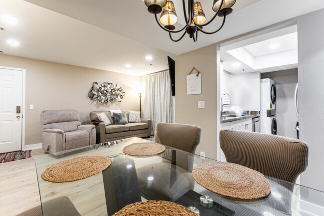 Building Photo - 6861 N 2200 W