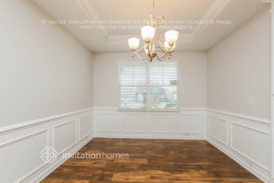 Building Photo - 251 Bushney Loop