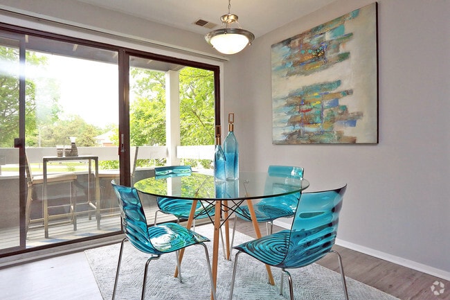 Interior Photo - Compass at City Center