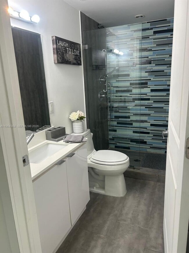 Building Photo - 801 15th St