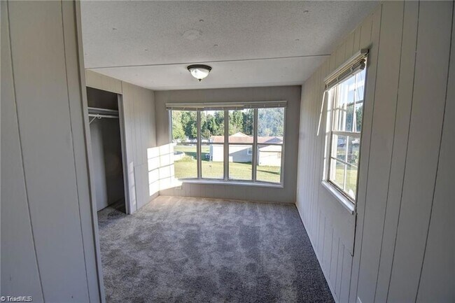 Building Photo - 5626 Spainhour St