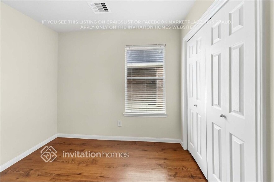 Building Photo - 18806 N Lyford Dr