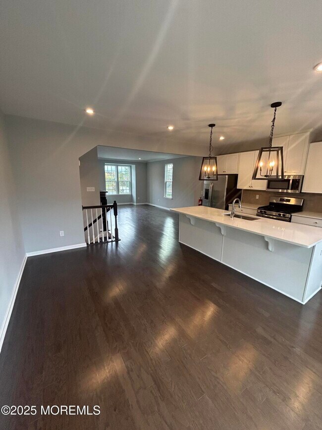 Building Photo - 201 Rio Grande Dr