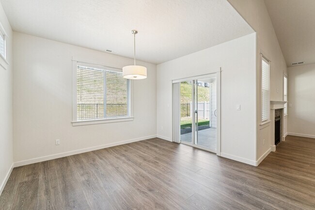 Building Photo - 10646 W Thimbleberry Ct