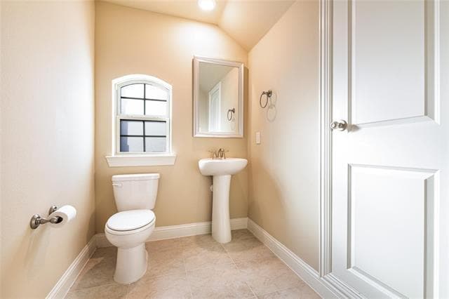 Building Photo - 10909 Marfa Wy