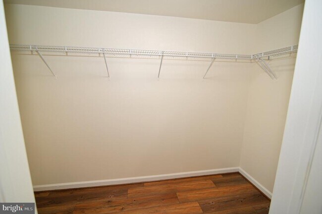 Building Photo - 7001 Chaptico Ct