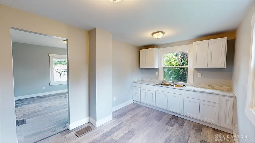 Kitchen - 2228 Wayne Ave