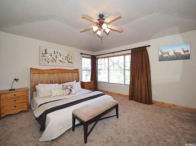 Building Photo - 6010 N Fox Pointe Cir