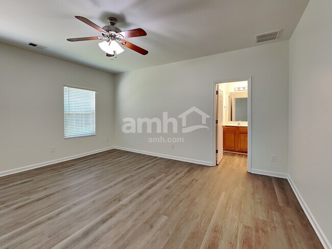 Building Photo - 5316 Silverbrook Dr