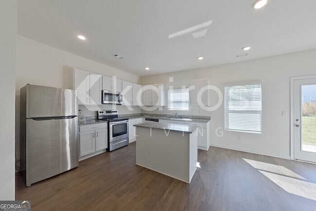 Building Photo - 155 Dudley Wy