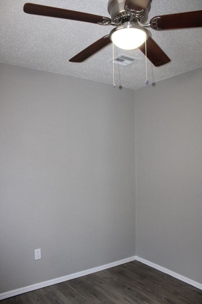 Building Photo - ALL NEW!