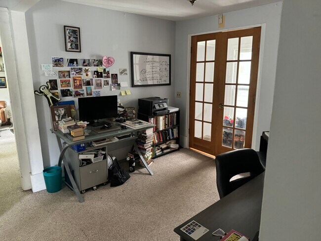 Building Photo - 2 Upton Park