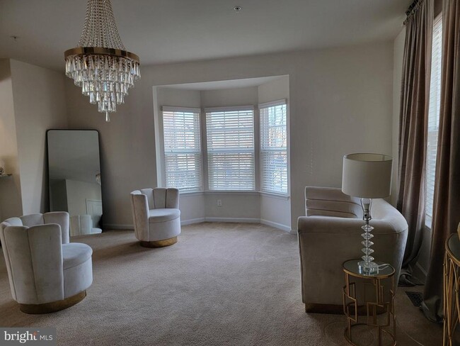 Building Photo - 12347 Echo Hill Pl