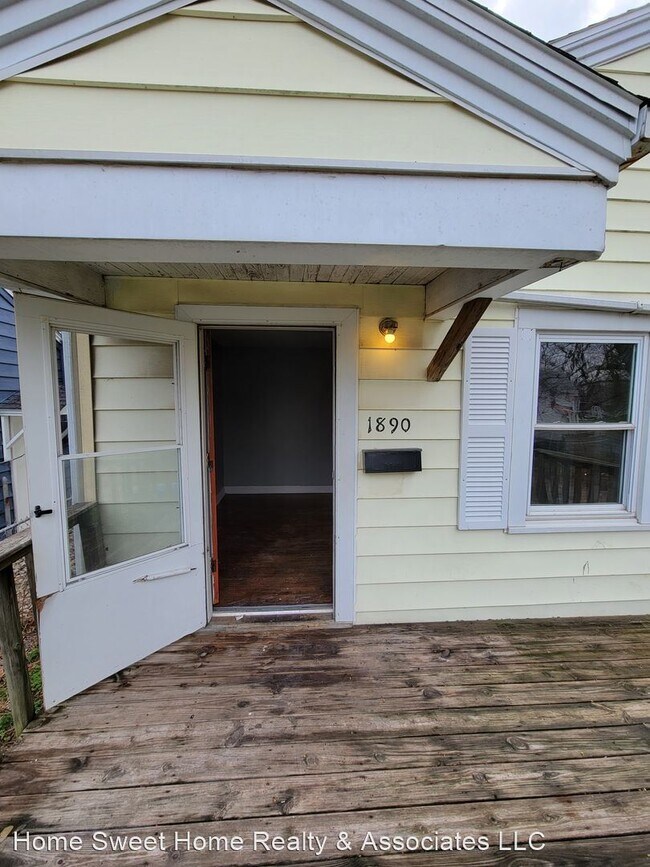 Building Photo - 3 br, 1 bath House - 1890 N Broadway