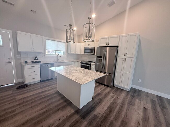 Building Photo - 6305 Absaloka Ln