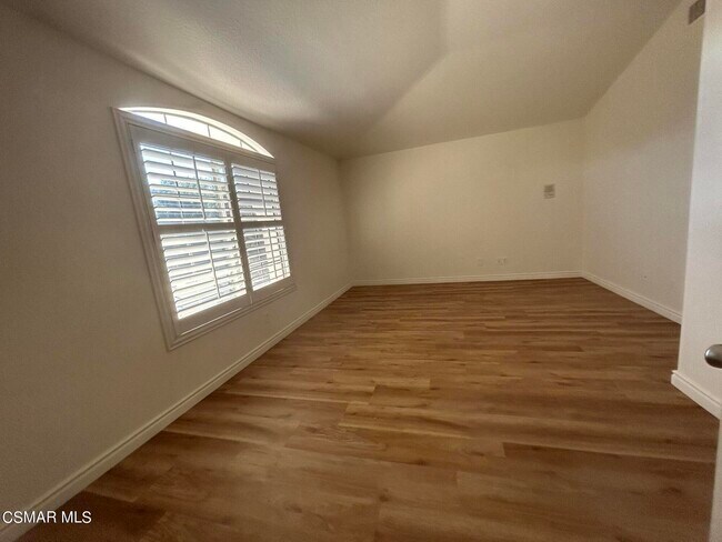 Building Photo - 1407 Oak Trail St