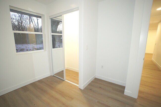 Building Photo - 1258 Idaho St