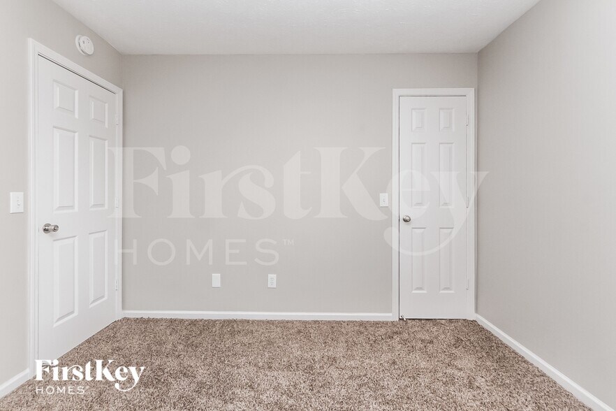 Building Photo - 6017 Petersburg Pkwy