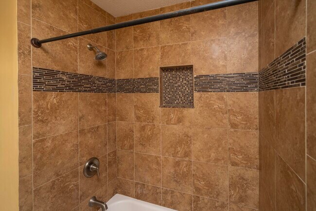 Building Photo - 2116 Wood Stork Ave