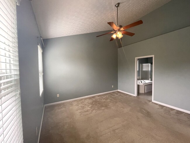 Building Photo - 6127 Janes Way