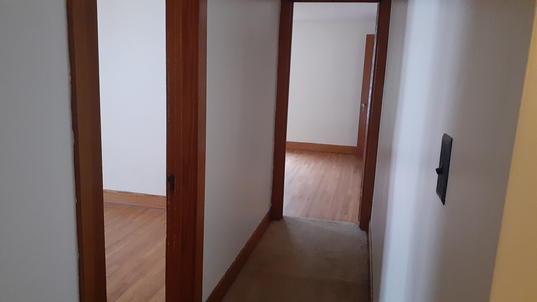 Upstairs Hall - 23 Union St