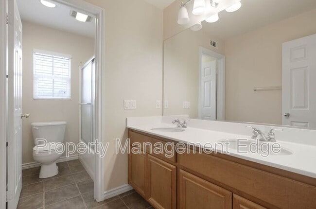 Building Photo - 29784 Ski Ranch St