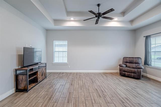 Building Photo - 4811 Henry St