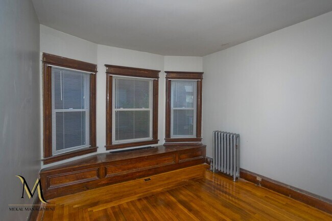 Building Photo - 286 Sumner Ave