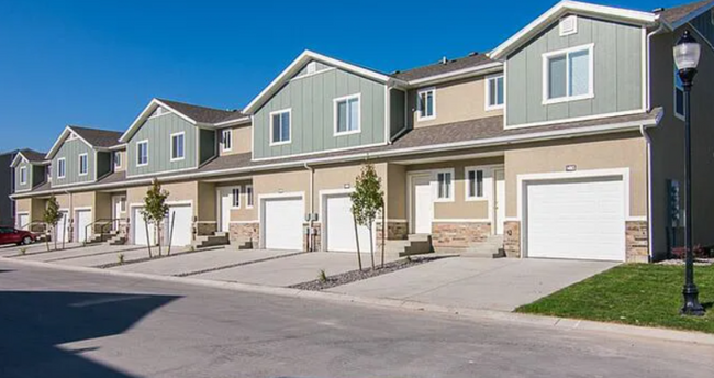 Primary Photo - Spacious Herriman Townhome!