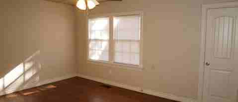 Building Photo - 3323 22nd St