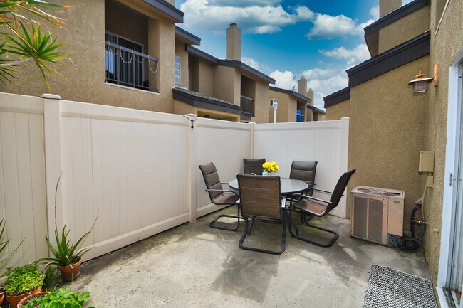 Building Photo - 1126 W 228th St