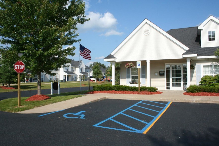 Green Meadows Apartments 900 Northmeadow Dr Gaylord MI 49735