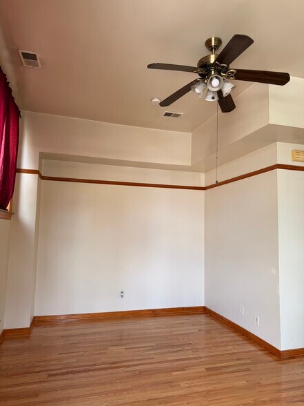 Living room - 3856 N Bernard St